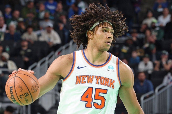  尼克斯中锋杰里科-西姆斯脚踝受伤预计缺席一到两周