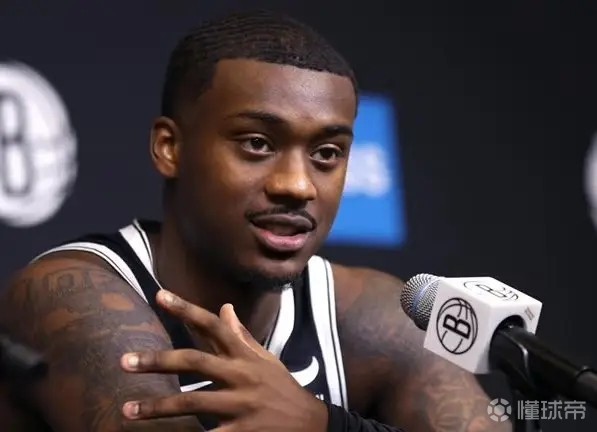  Shams：灰熊将以10天短合同签下2023年首轮秀怀特黑德