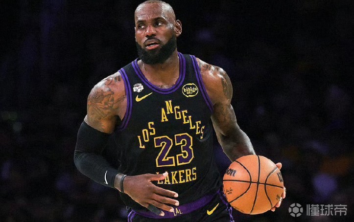  湖人本赛季两次客战雷霆，半场落后分差占据詹姆斯加盟后前二